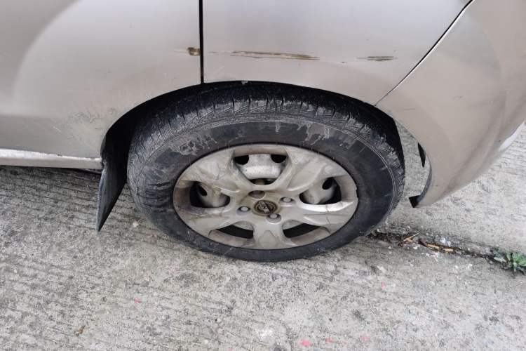 Used Jinbei Hiace X30 2019 1.5L Van Comfort Model China VI SWC15M Right Front Wheel Hub