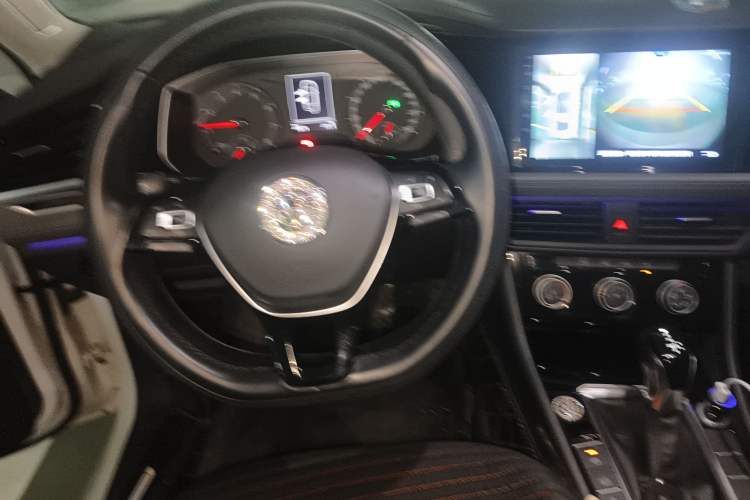 Used Volkswagen Sagitar 2020 200TSI DSG Comfort Version China VI Standard Steering Wheel