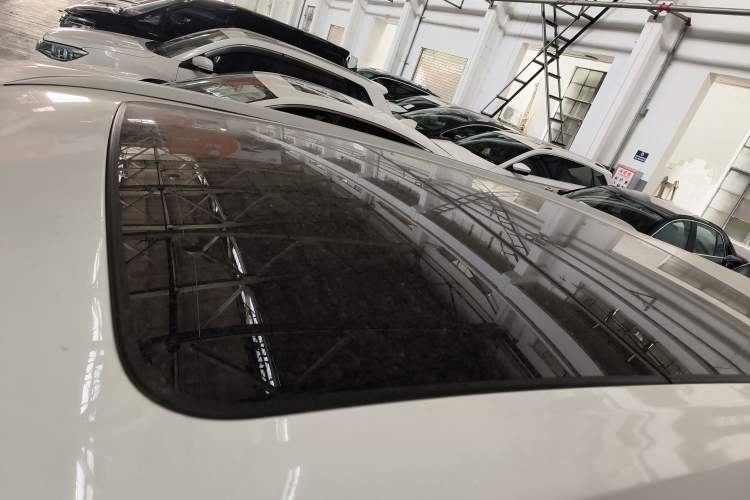 Used Geely Auto Emgrand X7 Sport 2020 1.8TD DCT Two-Wheel Drive Smart Connect 4G-Enabled Version