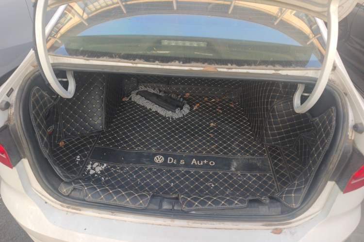 Used Volkswagen Lavida 2021 1.5L Automatic Comfort Edition
