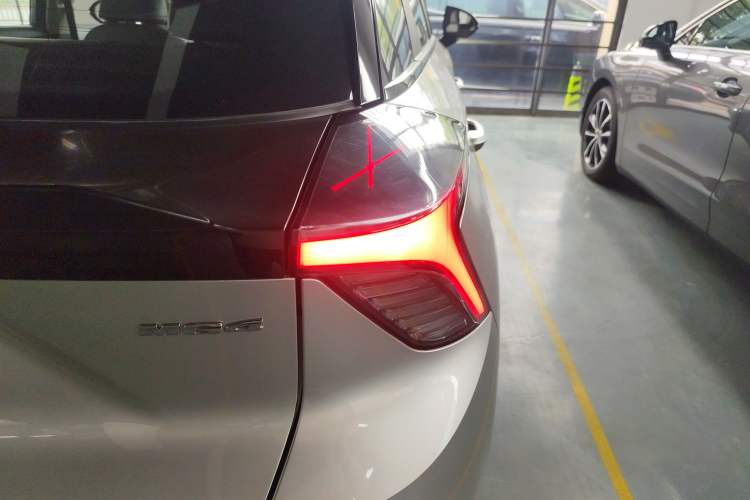 Used MG 4 EV 2023 415 km Range Sea-Faring Champion Edition