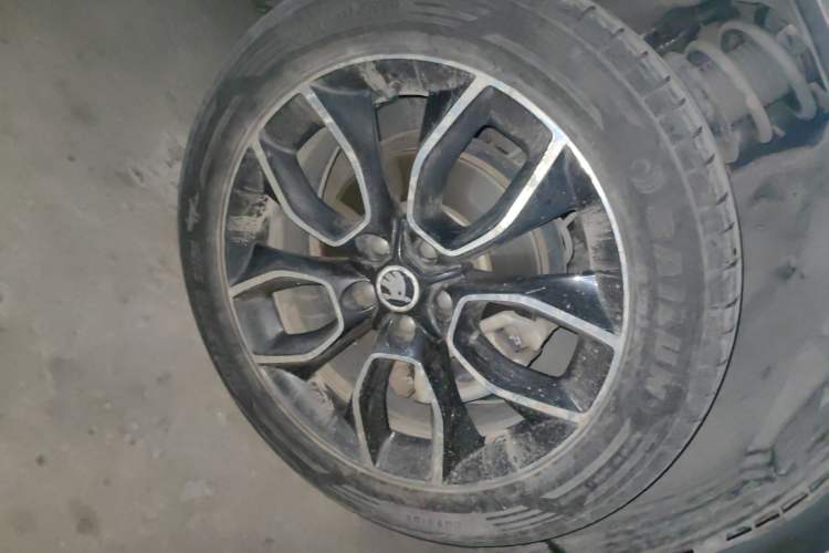 Used Skoda Kodiaq 2017 TSI380 7-Seater Four-Wheel-Drive Flagship Edition
