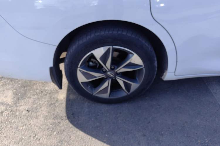 Used GAC Trumpchi M6 2021 270T DCT Luxury Edition (7-seater)
