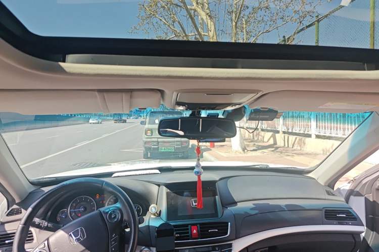 Used Honda Crosstour 2016 2.4L Luxury Edition Headliner