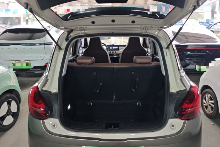 Used Wuling Bingo 2023 333 km Lingxi Connected+ Version Trunk