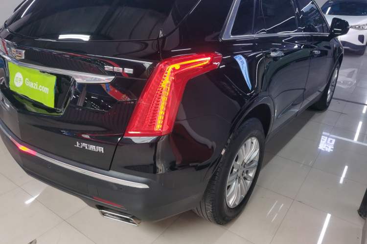 Used Cadillac XT5 2018 28E Four-Wheel Drive Tech Version Exterior 3