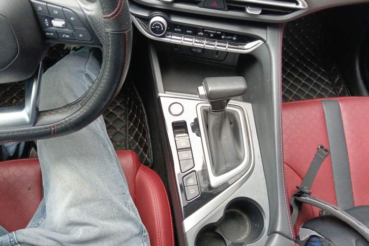 Used CHANGAN Eado 2021 PLUS Blue Whale NE 1.4T GDI DCT Flagship Model
