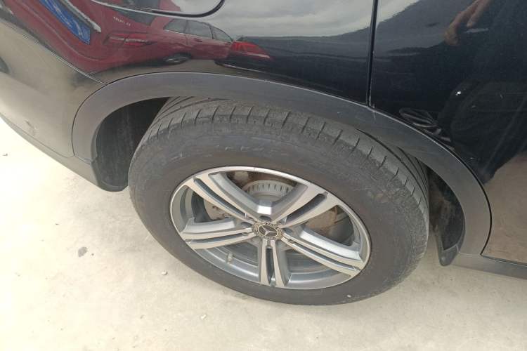 Used Mercedes-Benz GLC 2022 GLC 260 L 4MATIC Dynamic Edition Right Rear Wheel Hub