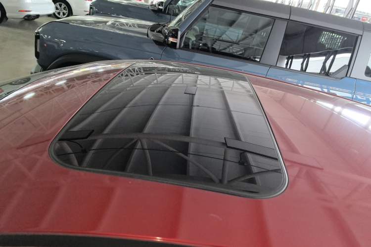 Used Nissan Tiida 2013 1.6L CVT Cool Cafe Edition