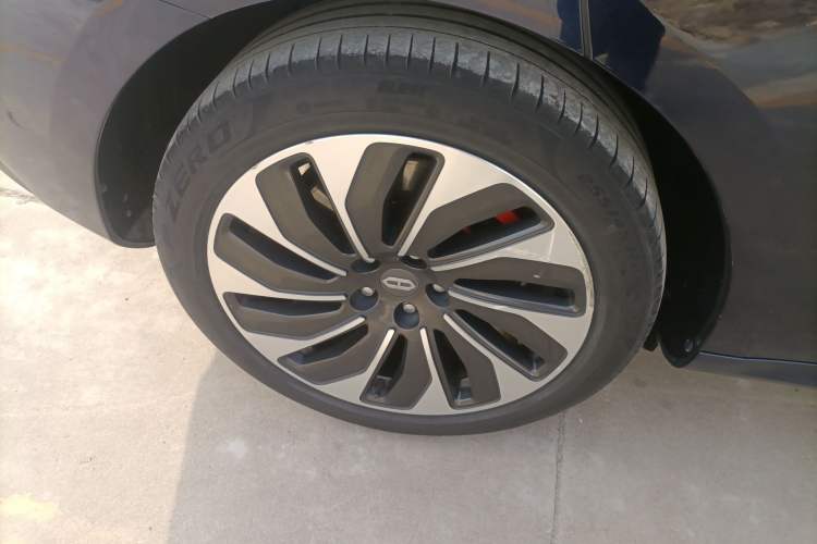 Used Hima AITO M5 2022 Extended-Range Four-Wheel Drive Performance Version