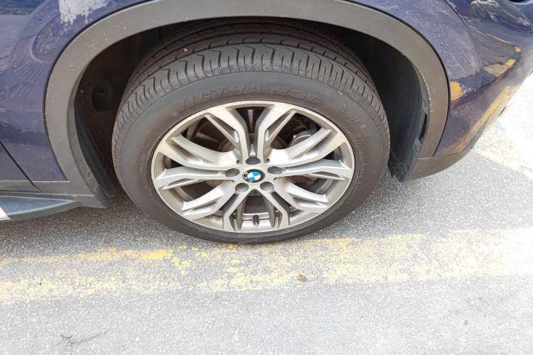 Used BMW X1 2018 sDrive20Li Leading Model
