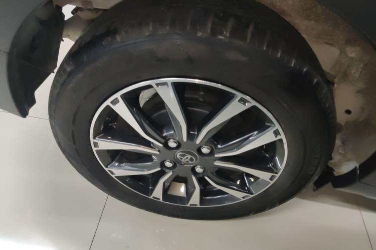 Used Toyota YARiS L Zhi Xuan 2022 X-Trail 1.5L CVT Luxury PLUS Edition