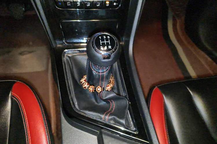 Used Venucia D60 2018 1.6L Manual Smart Connect Elite Edition