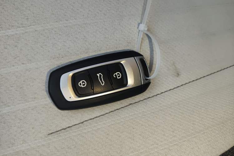 Used Geely Galaxy Panda 2025 210 km – Yuanqi Bear