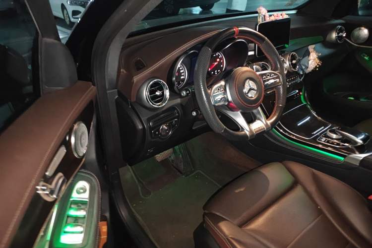 Used Mercedes-Benz GLC 2017 GLC 260 4MATIC Dynamic Edition