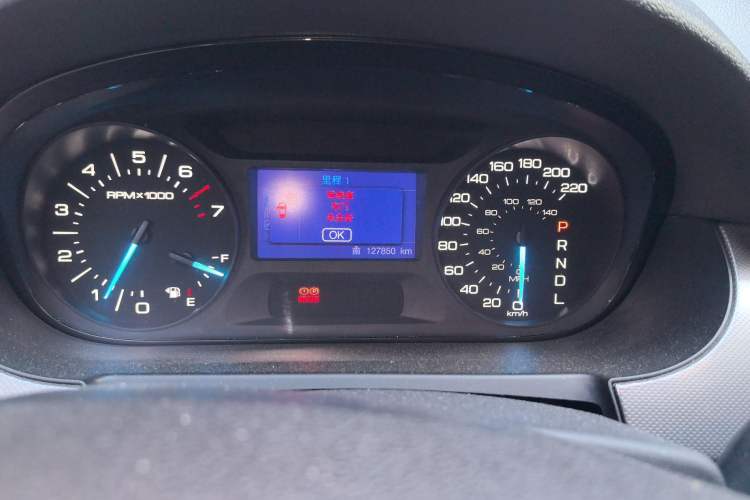 Used Ford Edge 2012 2.0T Elite Sunroof Edition
