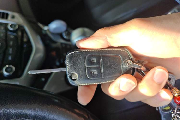 Used Chevrolet Cruze 2013 Hatchback 1.6L Automatic Luxury Model
