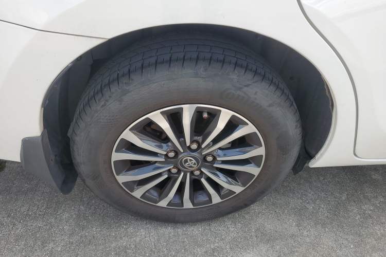 Used Toyota Corolla 2017 Revised Version 1.2T S-CVT GL