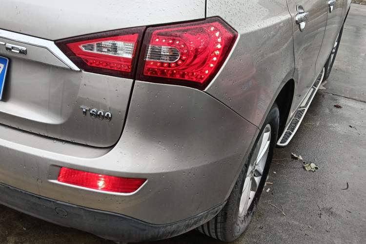 Used Zotye T600 2015 1.5T Manual Luxury Model Right Rear Taillight