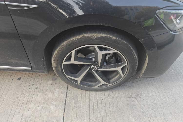 Used Volkswagen Passat 2025 Outstanding Model 380TSI Starry Dragon Glorious Edition