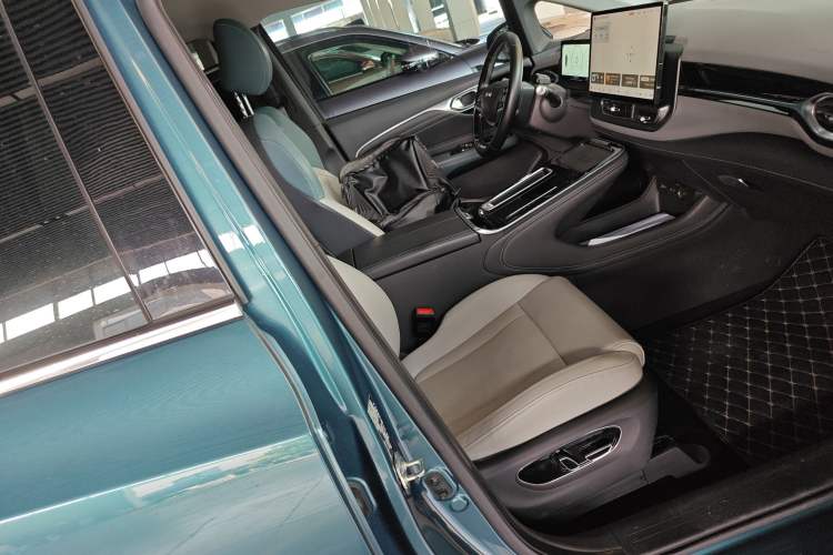 Used AION V 2022 Plus 70 Smart Technology Edition Ternary Lithium
