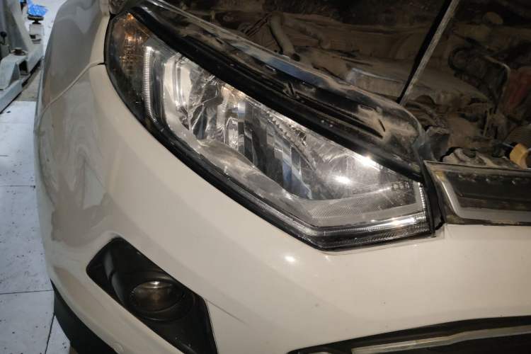 Used Ford EcoSport 2013 1.5L Automatic Fashion Model