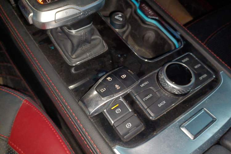 Used BAIC Off-Road BJ40 2023 2.0T Automatic Four-Wheel Drive Urban Hunter Edition Chivalrous Type
