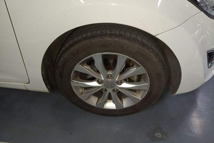 Used Hyundai Elantra (5th Generation / Langdong) 2016 1.6L Automatic Prestige Model