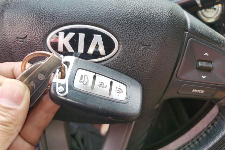 Used Kia K2 2012 Sedan 1.6L Automatic Transmission Premium ECO Commemorative Edition