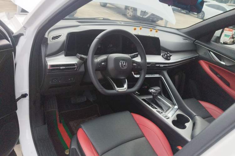 Used Changan CS35PLUS 2022 Blue Whale NE 1.4T DCT Luxury Model