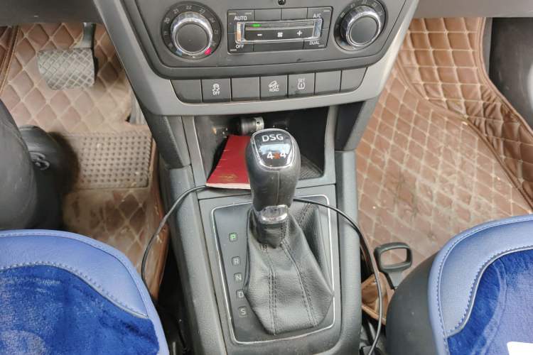 Used Skoda Yeti 2014 1.8TSI DSG Polar Edition