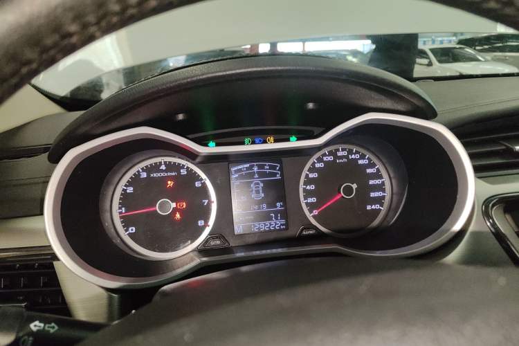 Used Geely Auto Emgrand GL 2017 1.3T Manual Elite Model
