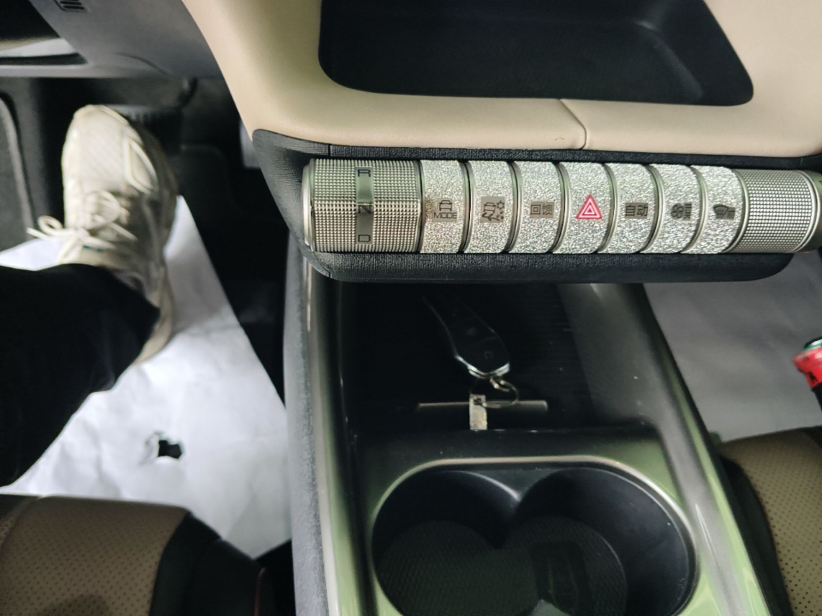BYD Dolphin 2023 420 km Fashion Edition — снимка 16