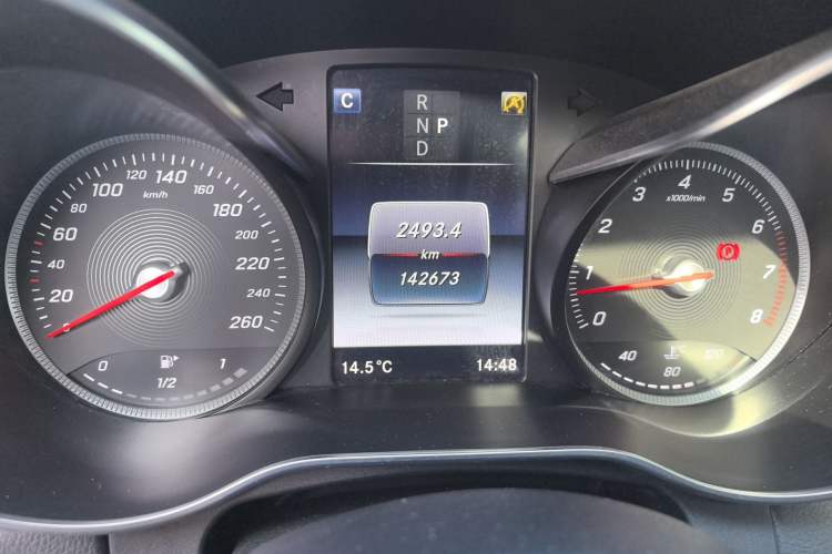 Used Mercedes-Benz C-Class 2017 Restyled C 200 Sport Edition Odometer Close Up