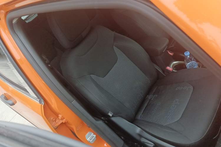 Used Jeep Renegade 2017 180T Automatic Kinetic Edition+