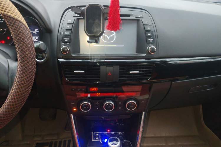 Used Mazda CX-5 2014 2.0L Automatic Two-Wheel Drive Urban Version Audio And AC Panel