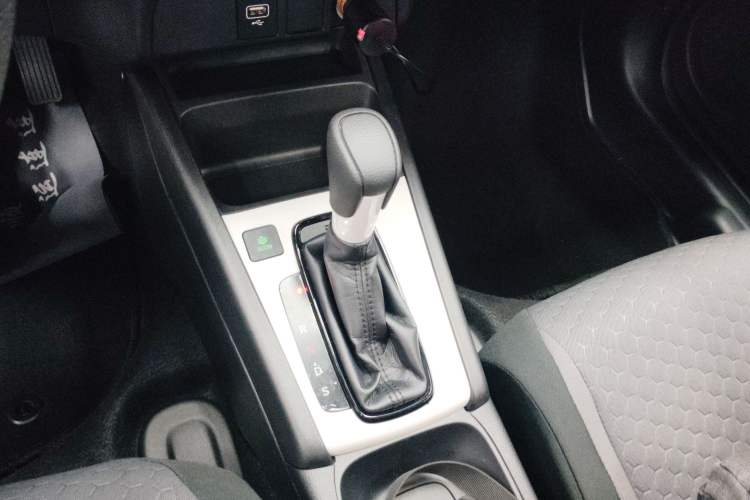 Used Honda Fit 2021 1.5L CVT Trend Edition Gear Lever