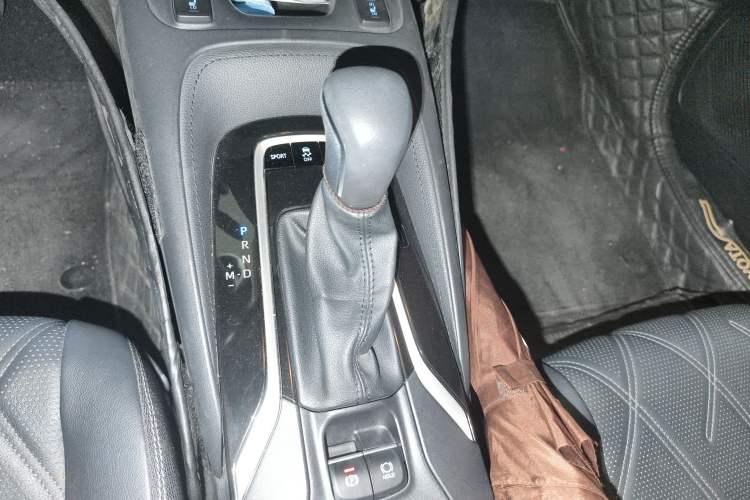 Used Toyota Allion 2021 2.0L Deluxe Edition