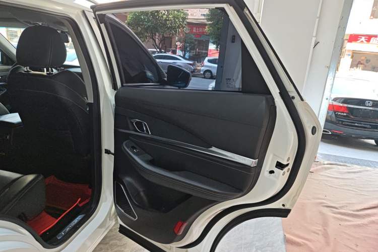 Used JETOUR X70 2022 1.5T DCT YueXing Edition 5 Seats