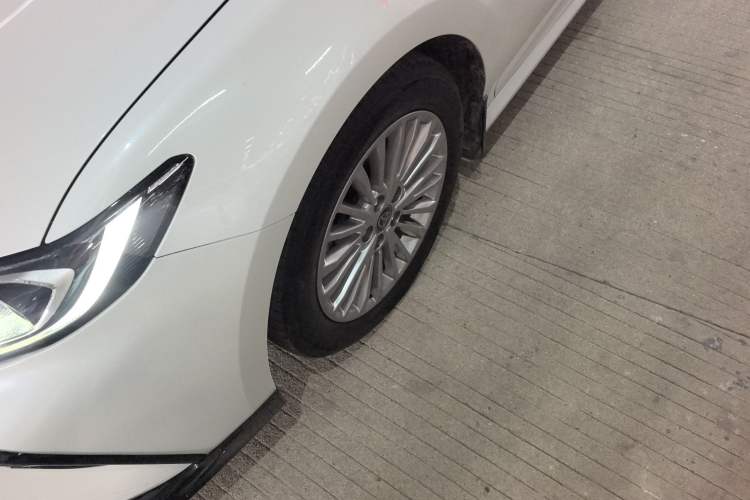 Used Toyota Camry 2024 Dual-Motor 2.0 HGVP Luxury Edition Left Front Wheel Hub