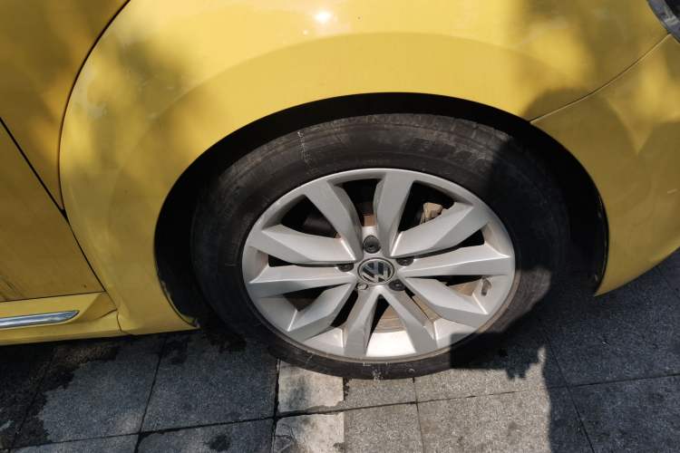 Used Volkswagen Beetle 2015 280TSI
