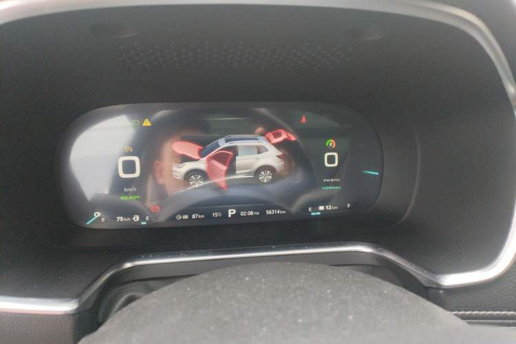 Used Roewe RX5 New Energy 2017 eRX5 50T Hybrid Connected Prestige Flagship Edition Instrument Cluster