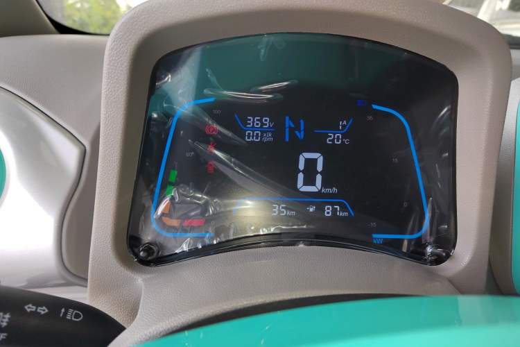 Used JMEV Xiao Qilin 2026 Model PLUS+ Comfort Version Instrument Cluster