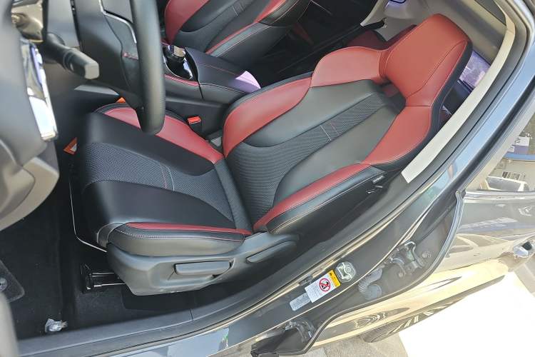 Used Oshan X5 2021 1.5T DCT Prestige Edition
