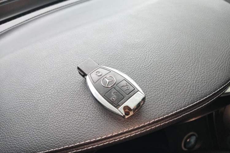 Used Mercedes-Benz GLC 2018 GLC 260 4MATIC Luxury Model