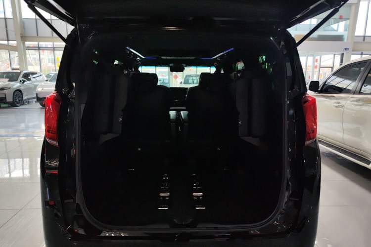 Used Toyota Alphard 2021 Dual-Engine 2.5L Prestige Edition