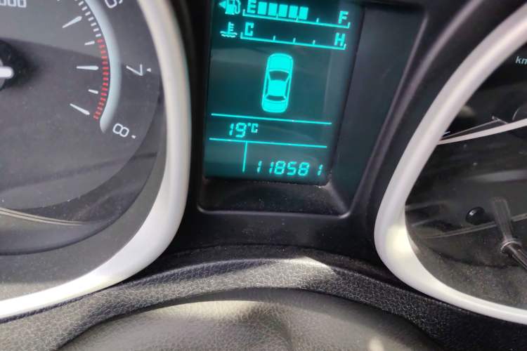 Used GAC Trumpchi GS5 2012 2.0L Manual Two-Wheel Drive Comfort Edition