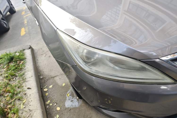 Used CHANGAN Eado 2014 1.6L Automatic Luxury Model Right Front Headlight