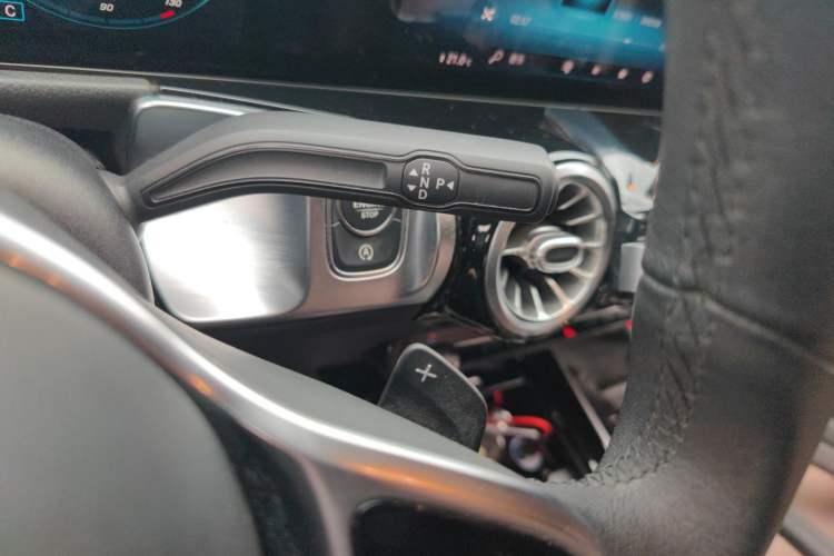 Used Mercedes-Benz GLB 2021 GLB 200 Fashion Model Gear Lever