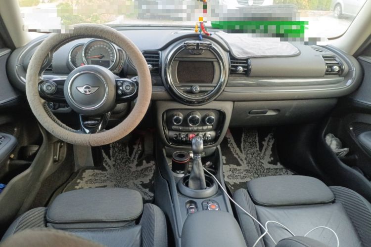 Used MINI Clubman 2016 Revised 2.0T COOPER S Center Console